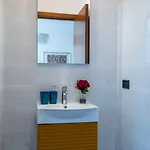 Lorelake Holidays - Sunny *