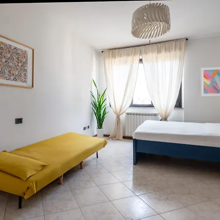 Lorelake Holidays - Sunny With Rooftop Terrace - 10 Min From Center, & Stadium *